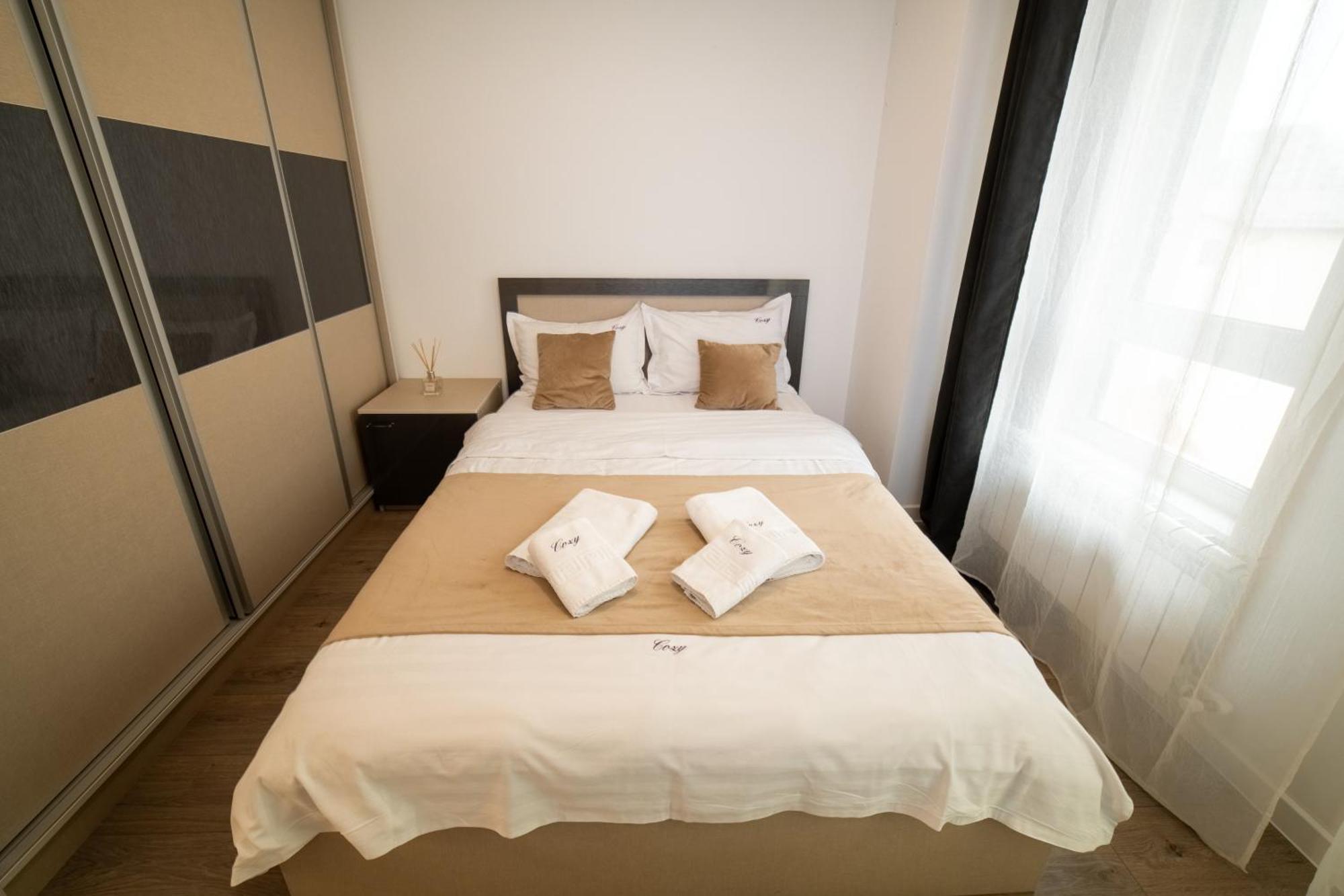Cozy Aparthotel - Ultracentral Luxury Apartments Iasi Exterior foto